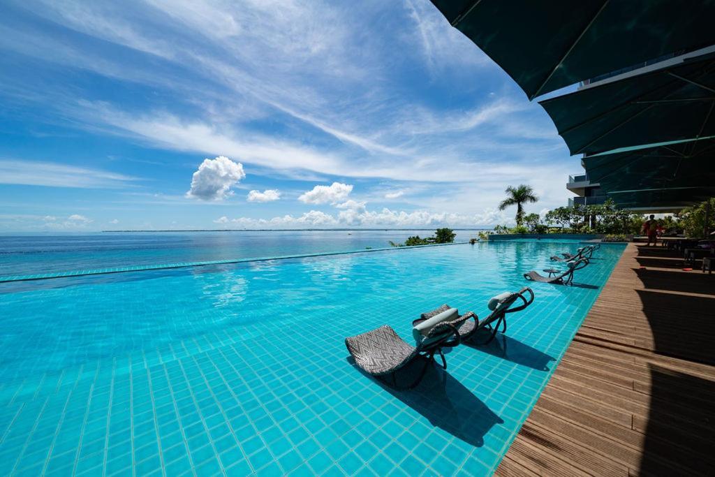 The Reef Island Resort Mactan, Cebu Lapu-Lapu City Exterior photo